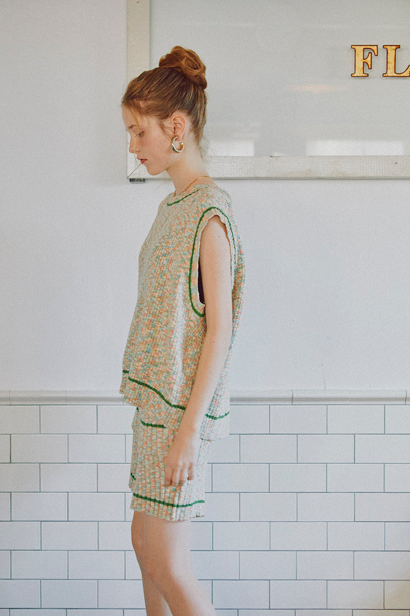 Popping Shower Knit Vest