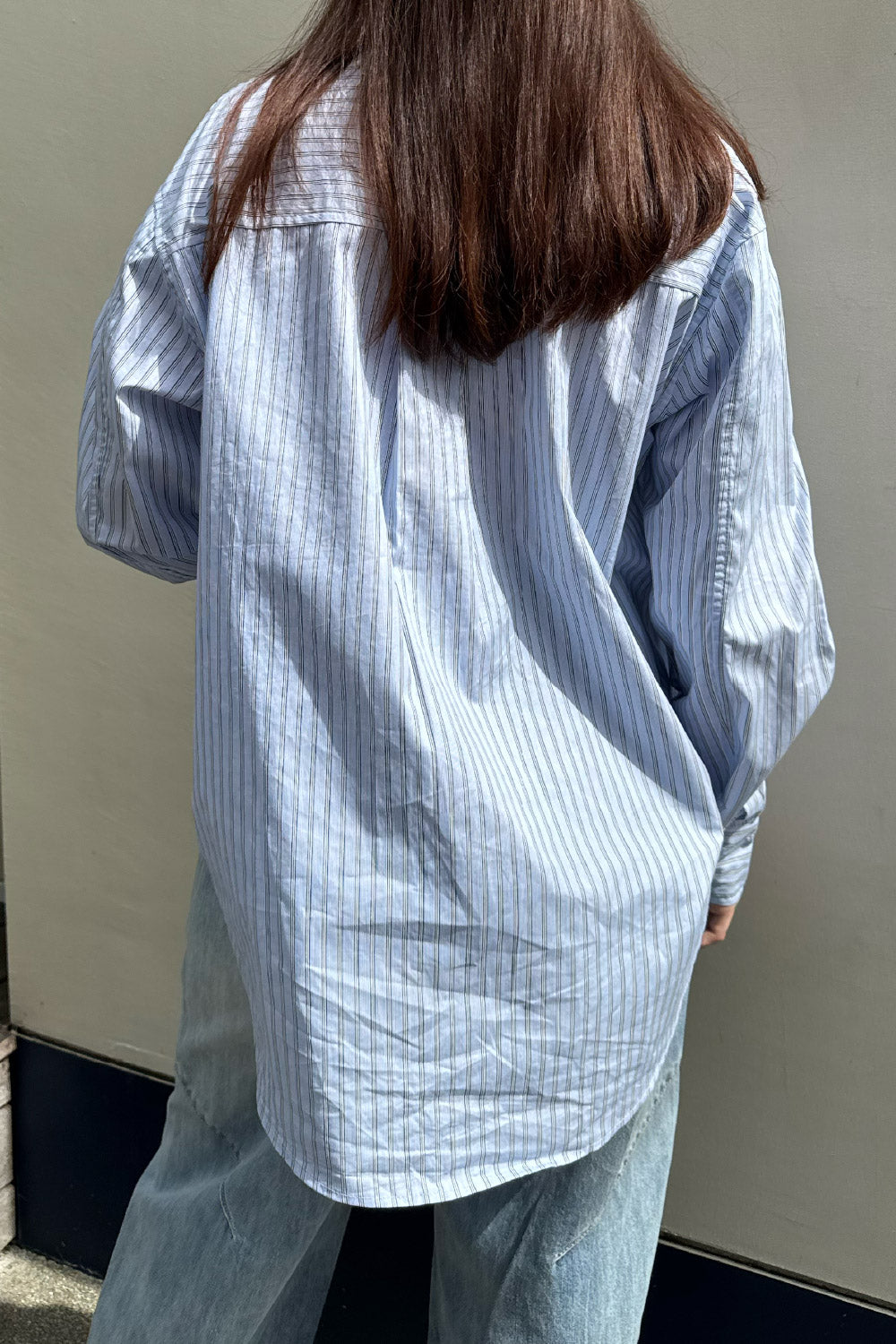 Stripe bow tie shirt