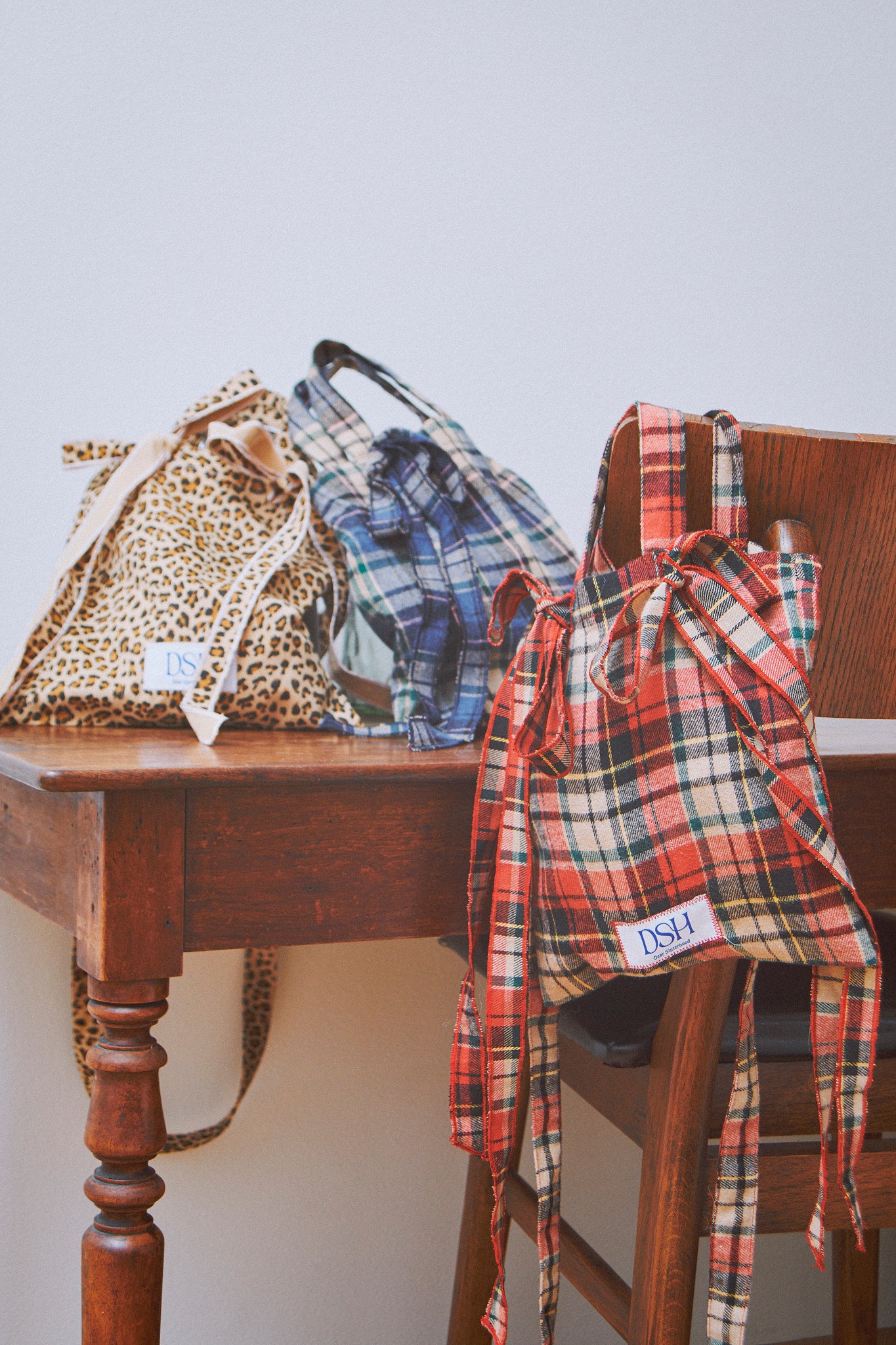 25AW DSH Fabric Ribbon Musette Bag