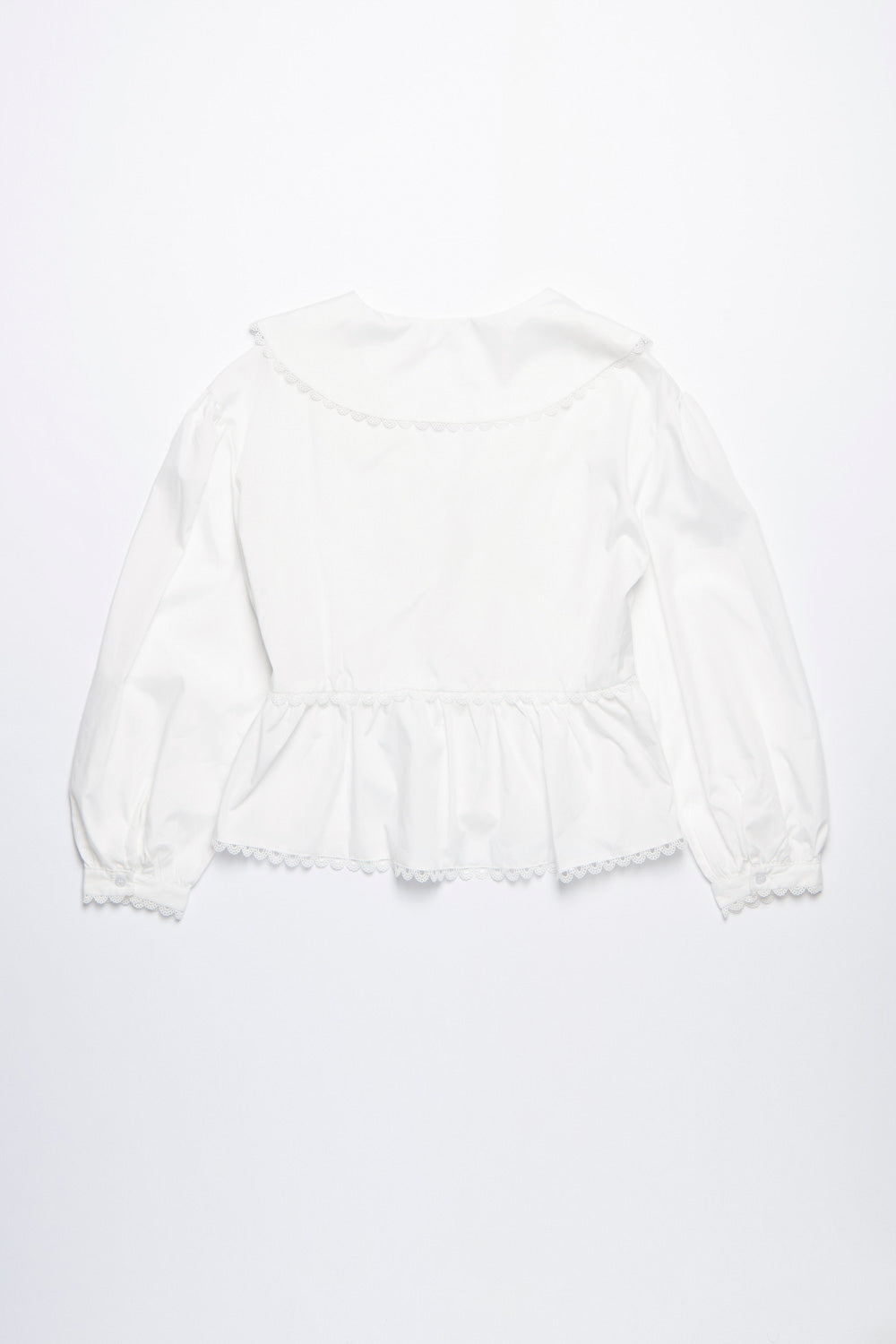 Big collar blouse