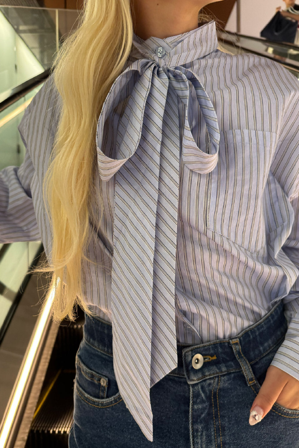 Stripe bow tie shirt