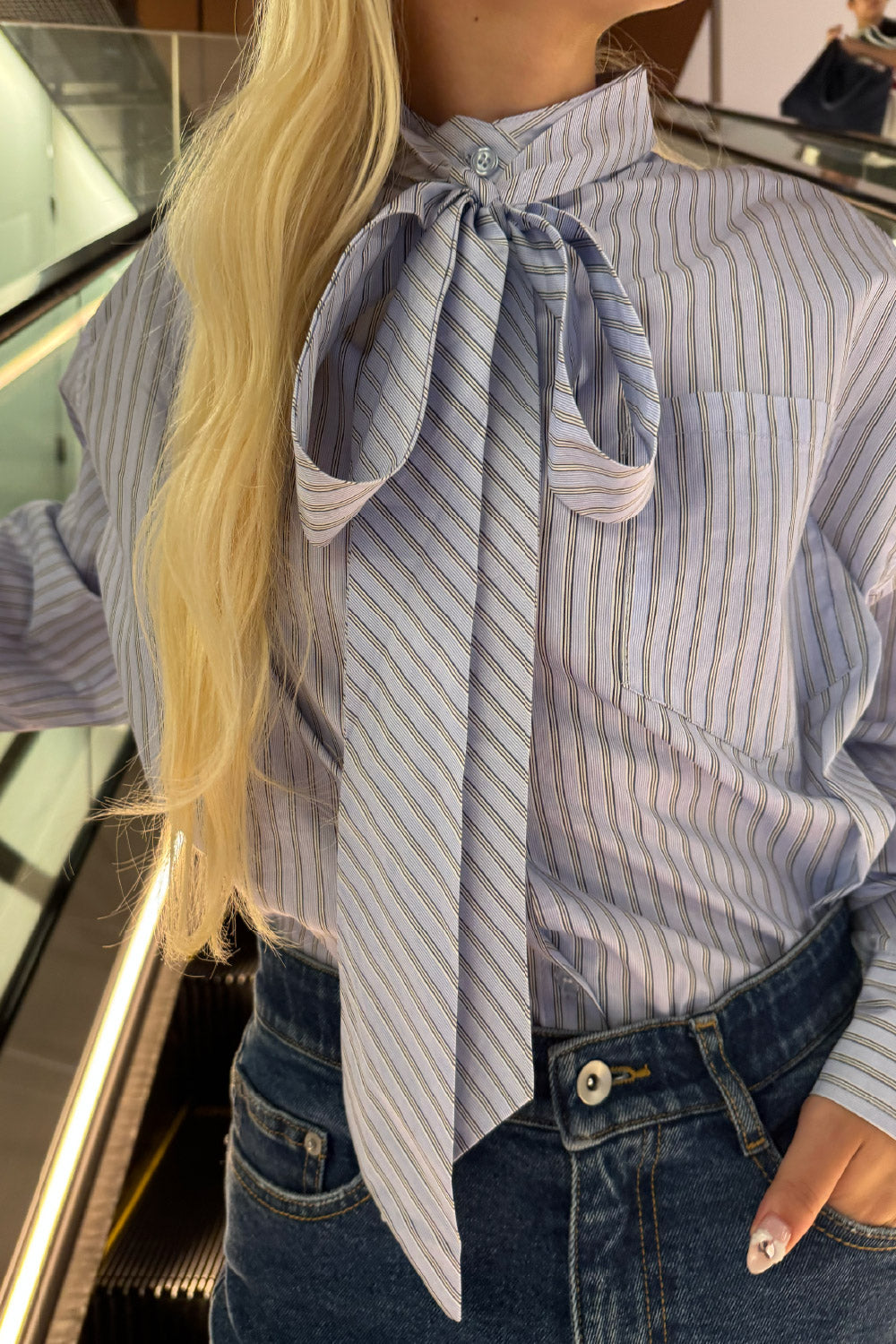 Stripe bow tie shirt