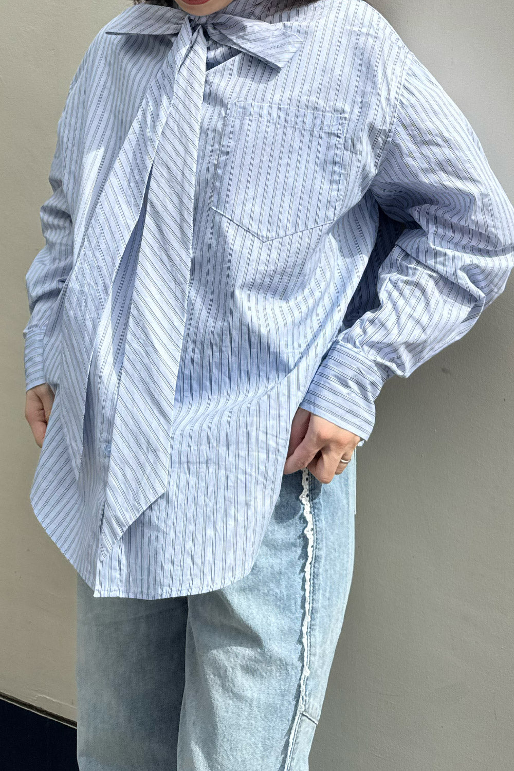 Stripe bow tie shirt