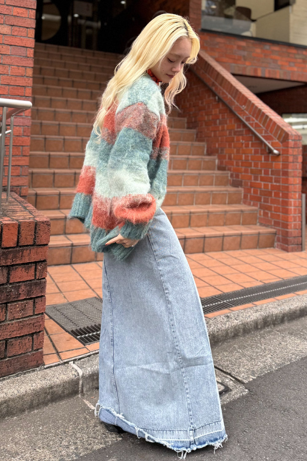 Denim slit long skirt