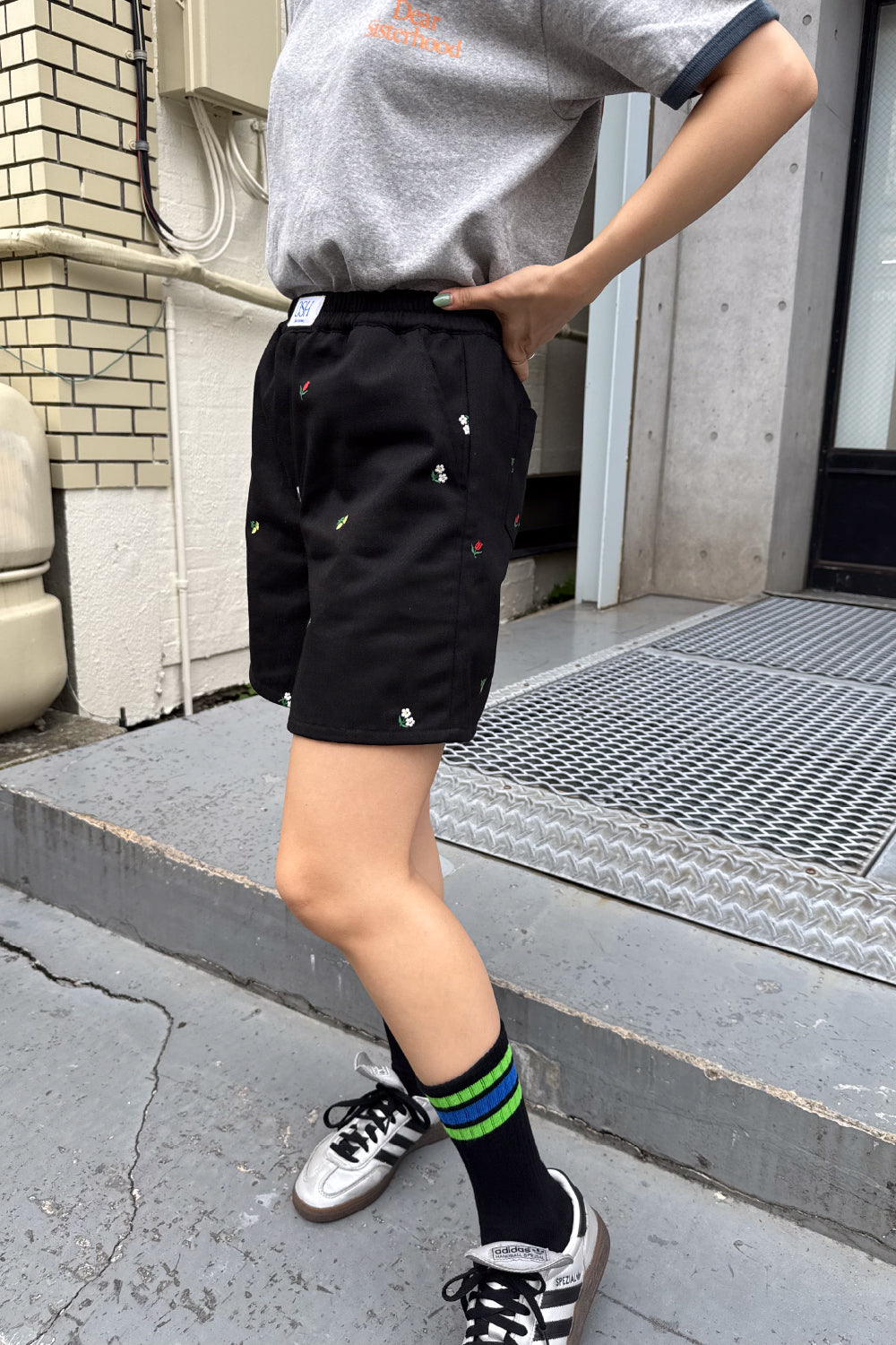 Lazy Daisy Shorts