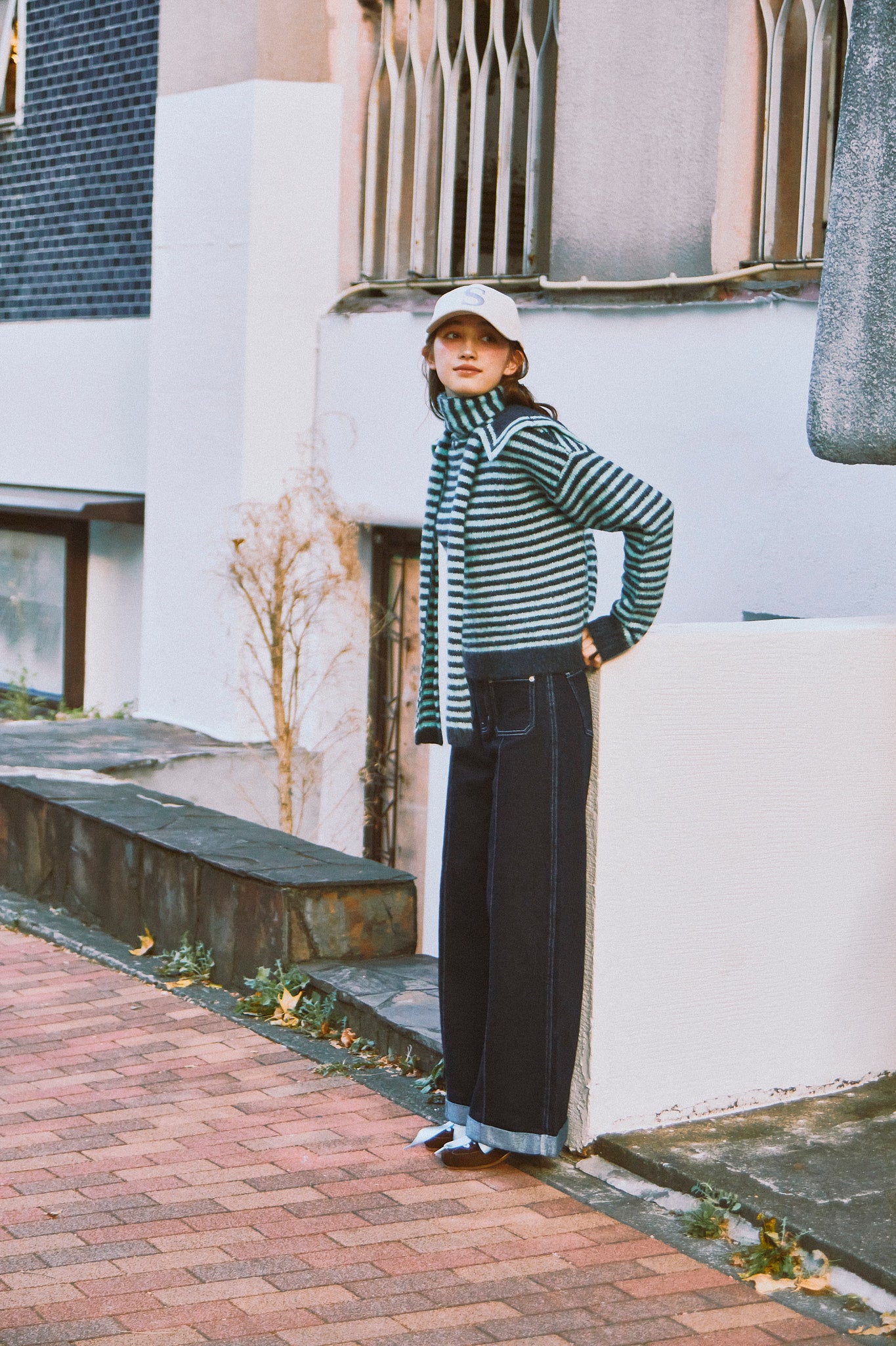 Maline Border Knit Set