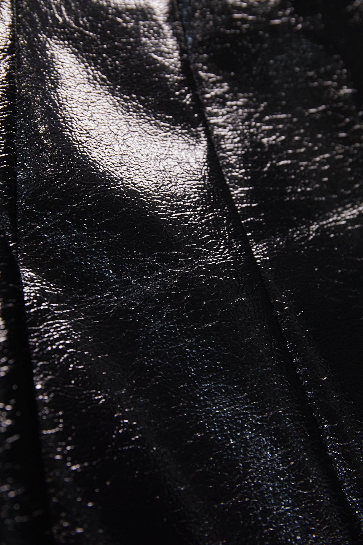 Fake leather mini skirt / Black