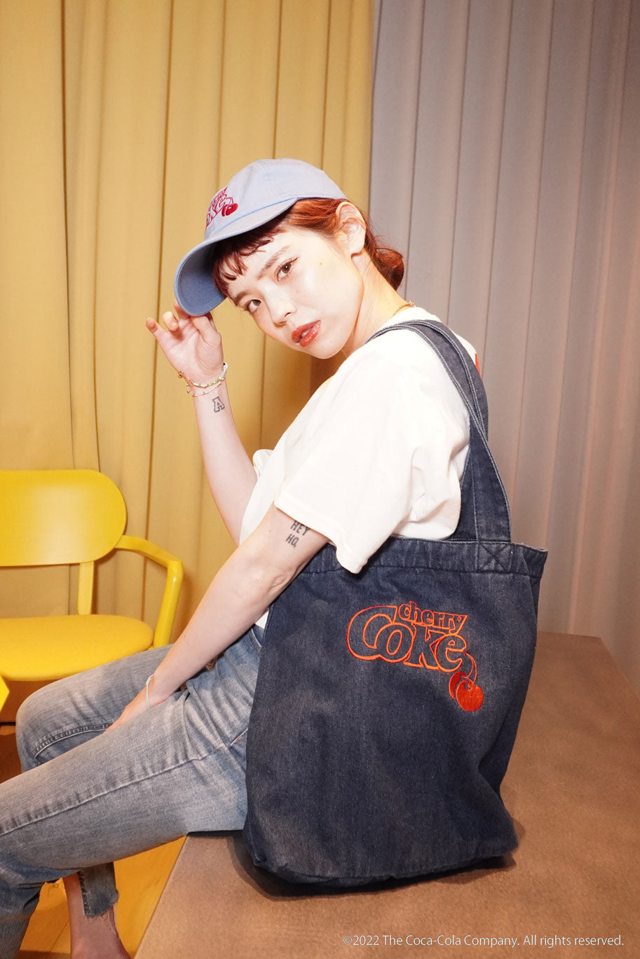 Cherry Coke Cap / Blue