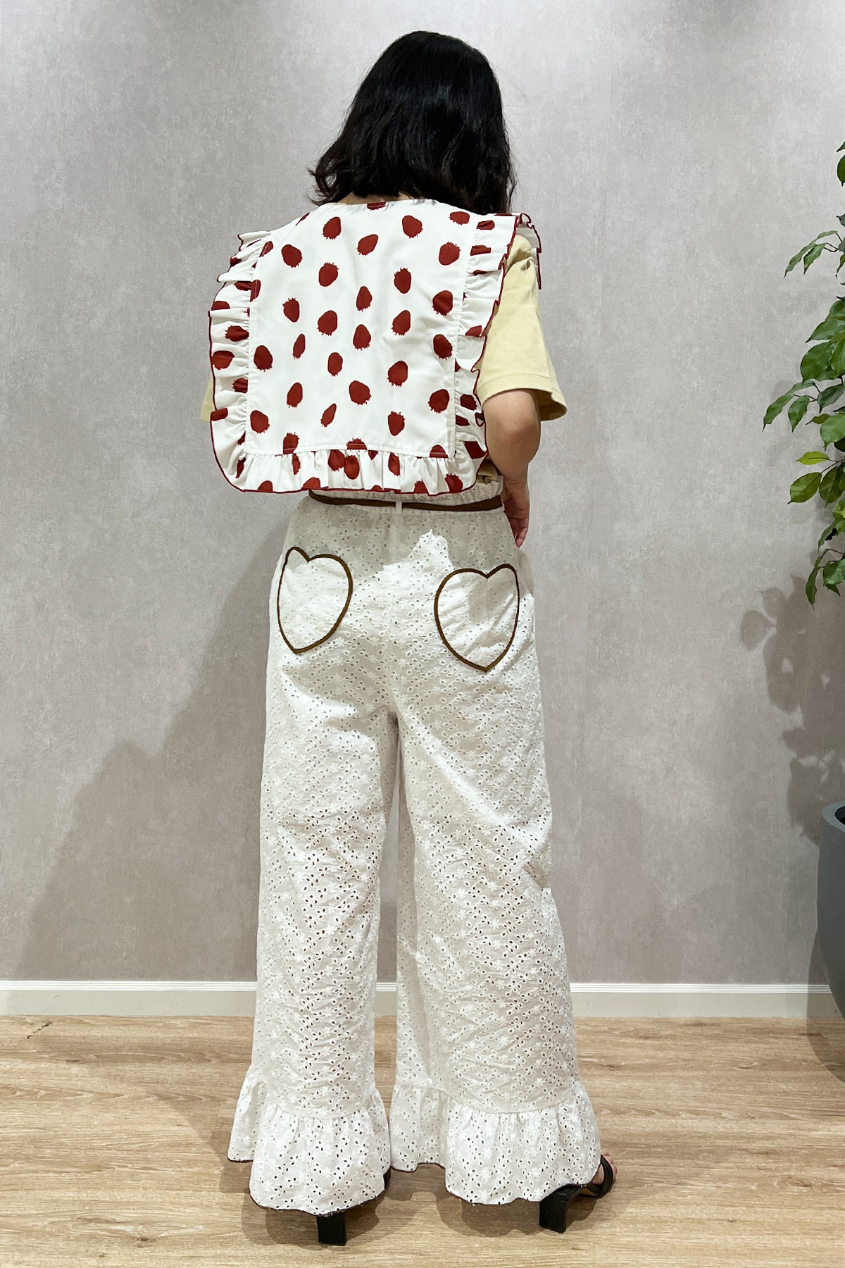 To Be Loved Cotton Lace Pants / White